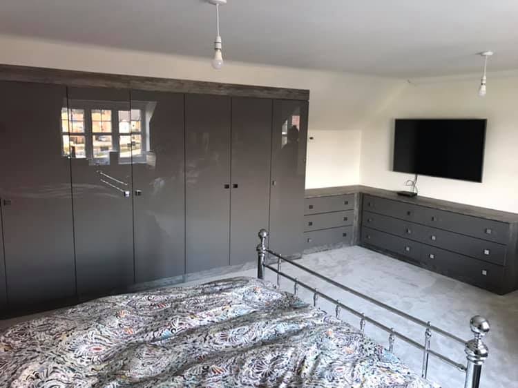 Grey Gloss Fitted Bedroom Suite